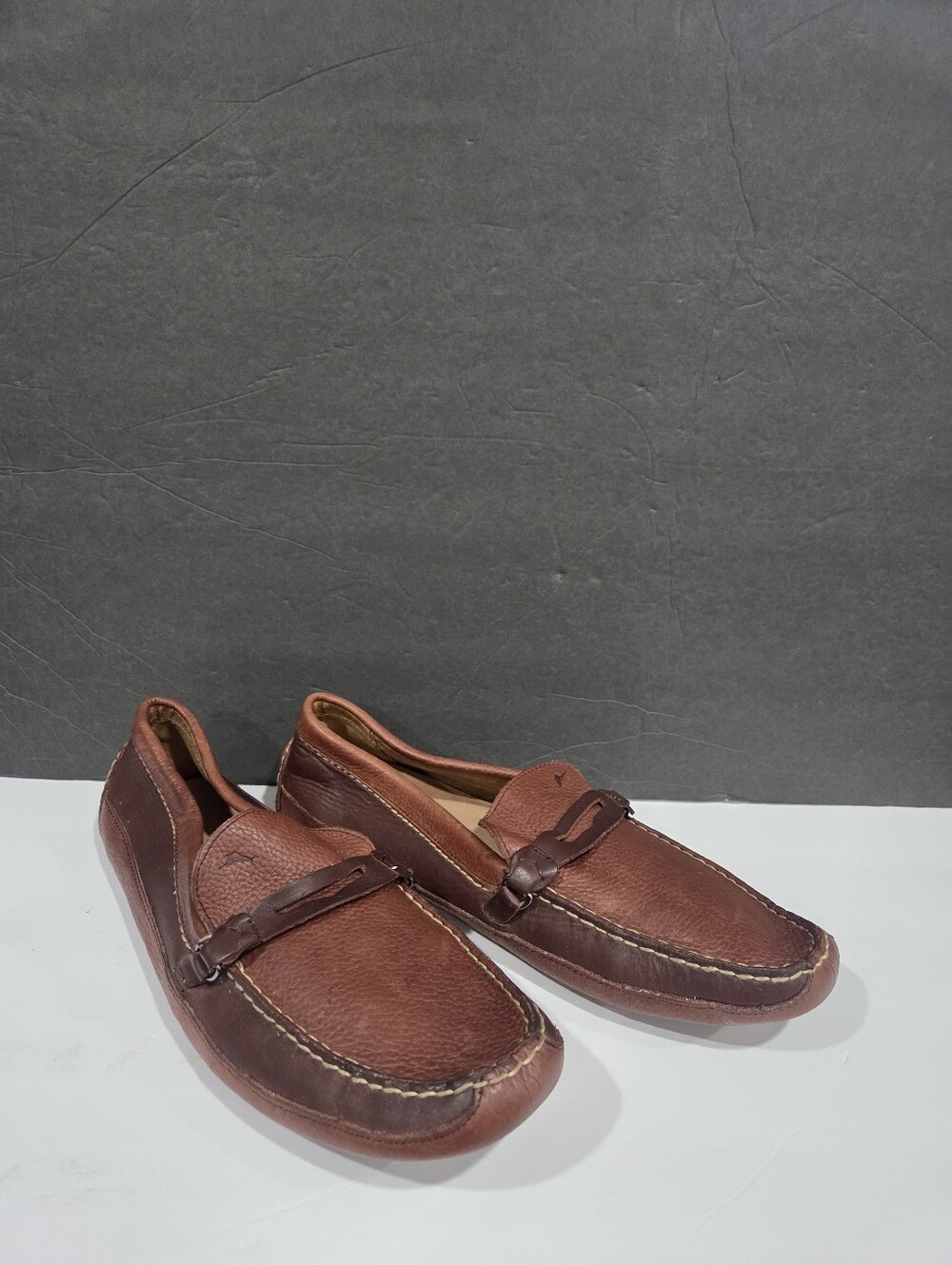 Tommy Bahama Men's Brown Leather Slip-On Loafers Sz.15